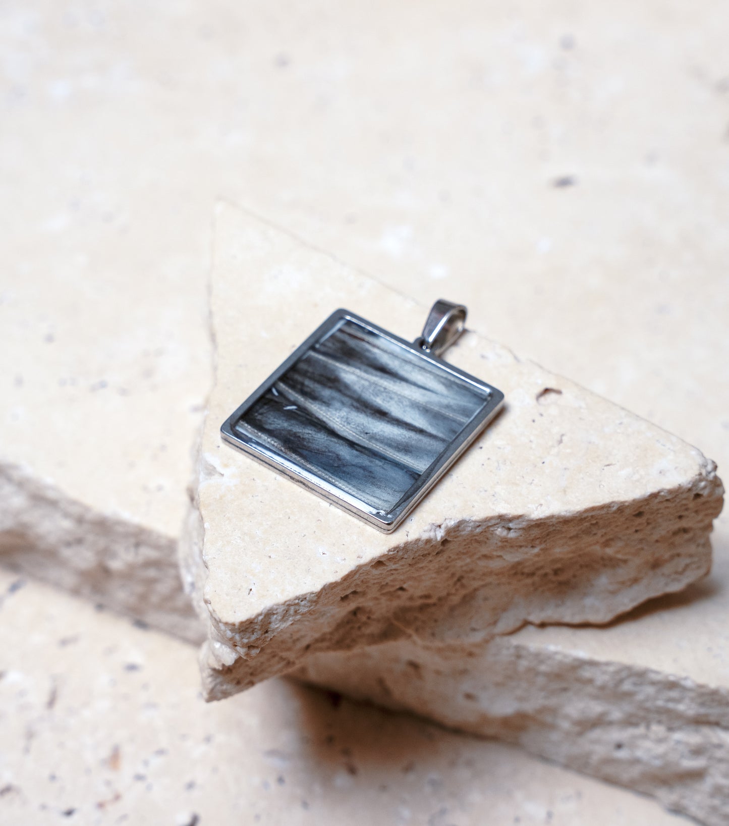 Venom Light Pendant — Stainless Steel Square, 28mm