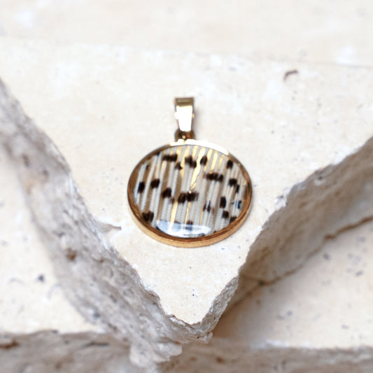 Impact Pendant — Gold Round, 22mm
