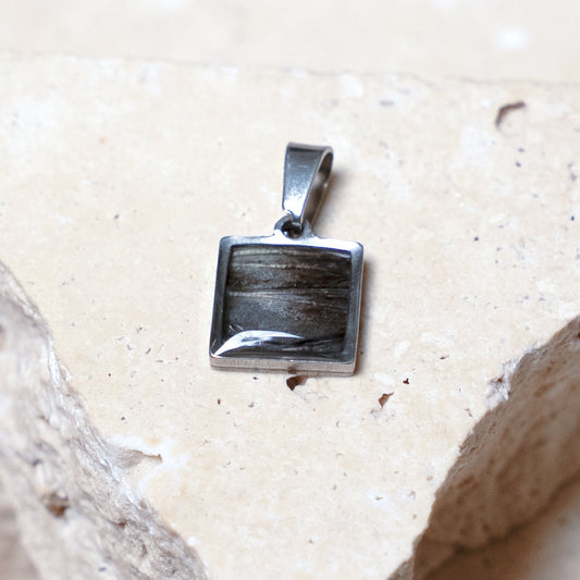 Venom Dark Pendant — Stainless Steel Square, 13mm