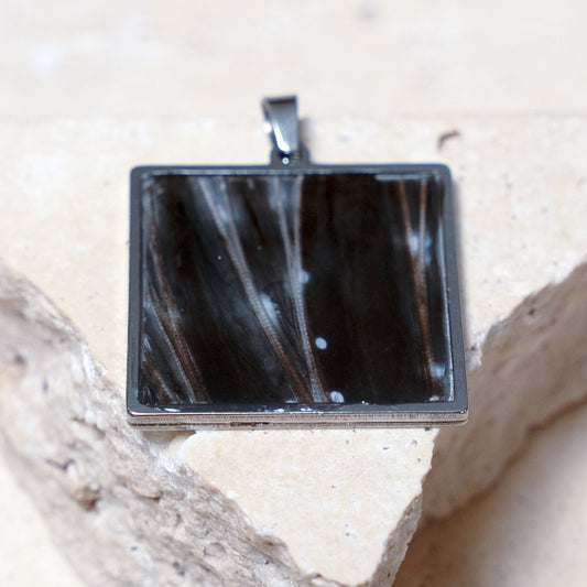 Venom Dark Pendant — Stainless Steel Square, 33mm