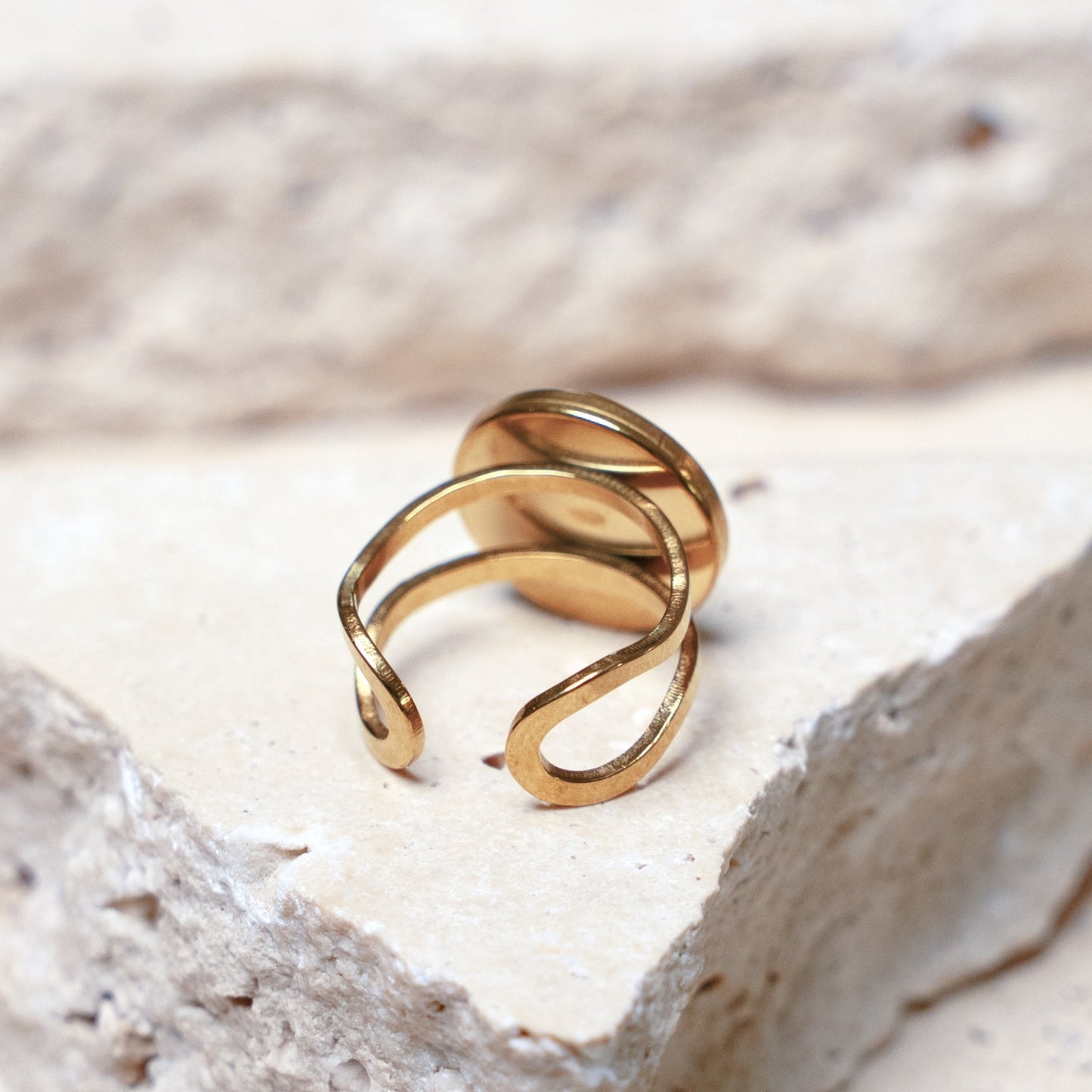 Composition Ring — Gold Circle, 14mm