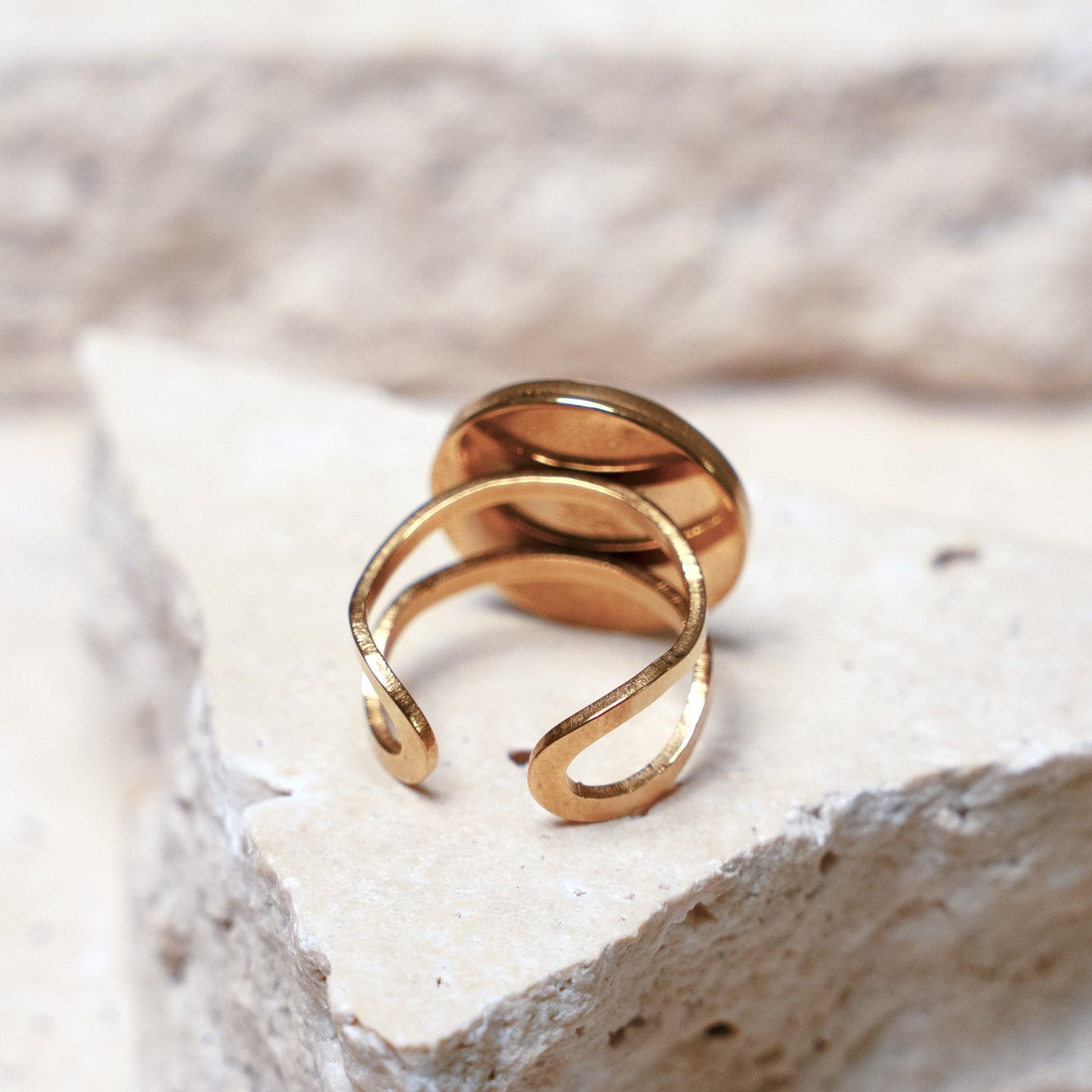 Composition Ring — Gold Circle, 16mm