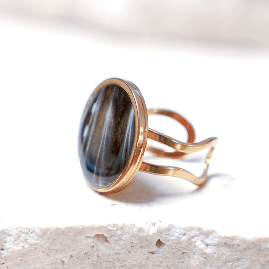 Venom Dark Ring — Gold Circle, 18mm