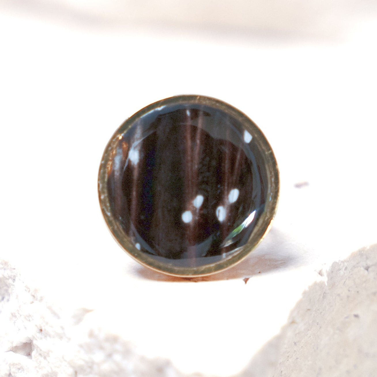 Venom Dark Ring — Gold Circle, 20mm