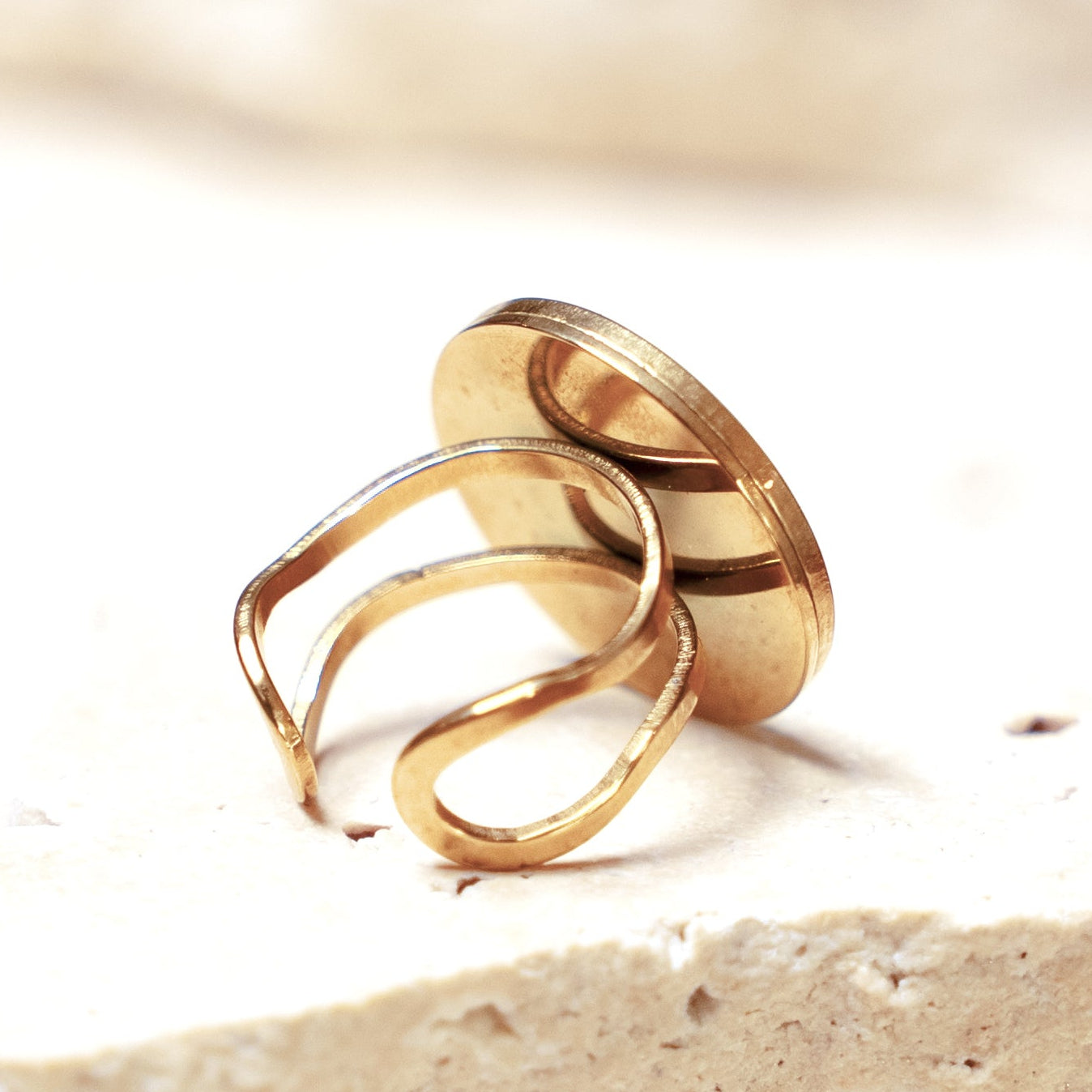 Impact Ring — Gold Circle, 20mm