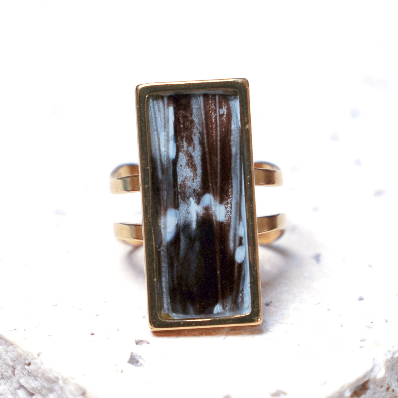 Venom Dark Ring — Gold Rectangle
