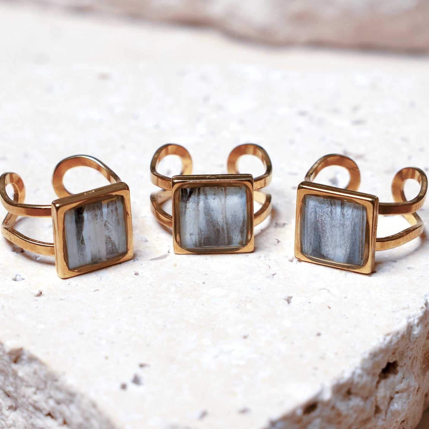 Venom Light Ring — Gold Square