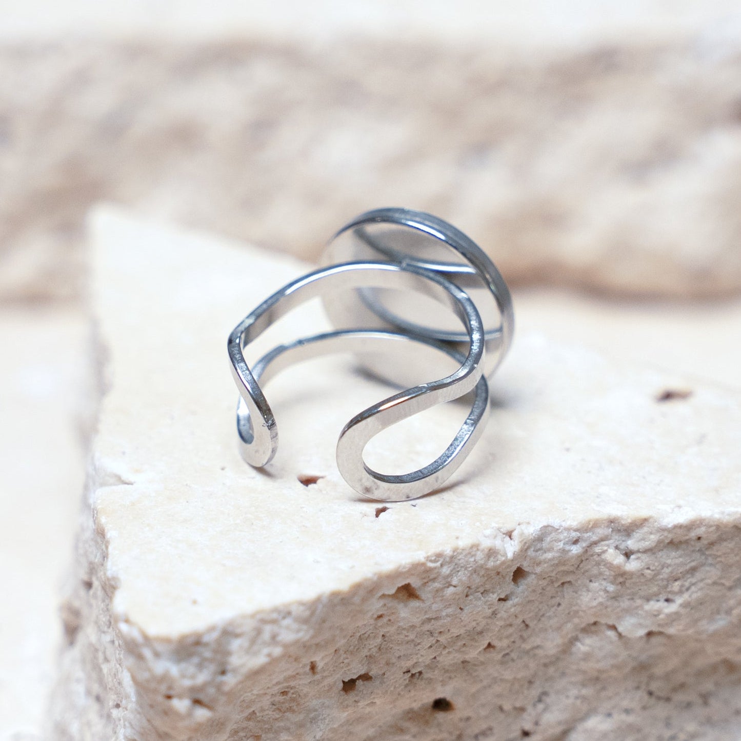 Venom Dark Ring — Stainless Steel Circle, 14mm