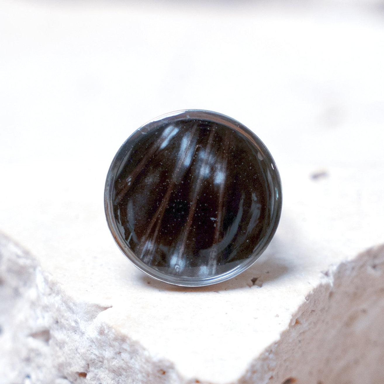 Venom Dark Ring — Stainless Steel Circle, 20mm