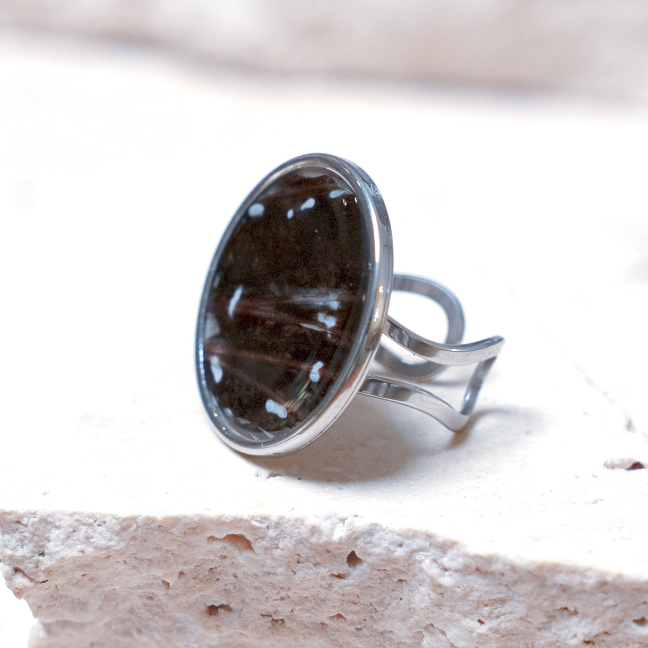 Venom Dark Ring — Stainless Steel Circle, 25mm