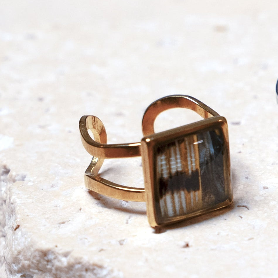 Composition Ring — Gold Square